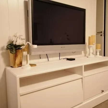 Central At Bertis Ap5 Apartamento *