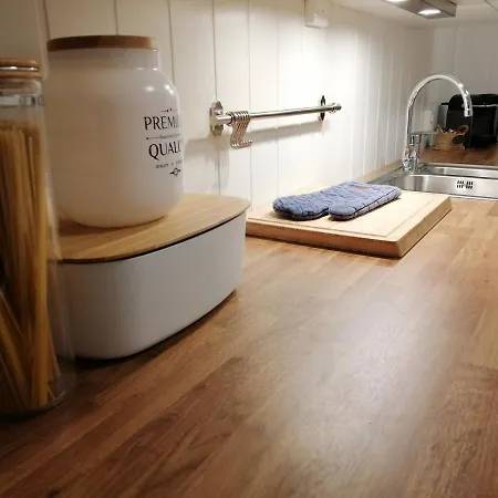 Apartment Central At Bertis Ap5
